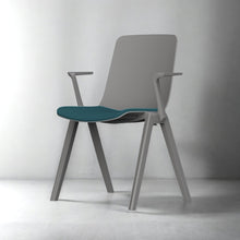 Load image into Gallery viewer, UniVersa R30 Stackable Chair - Mr Nanyang