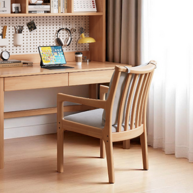 ergonomic_RubberWood_Chair