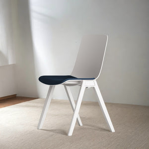 UniVersa R30 Stackable Chair - Mr Nanyang